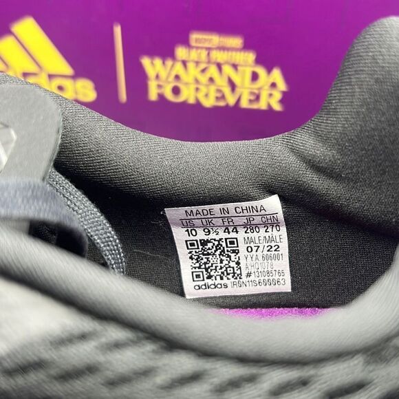 Adidas MARVEL BLACK PANTHER SL20.3 RUNNING‎ SHOES-NWB- Men 10 - Picture 3 of 7